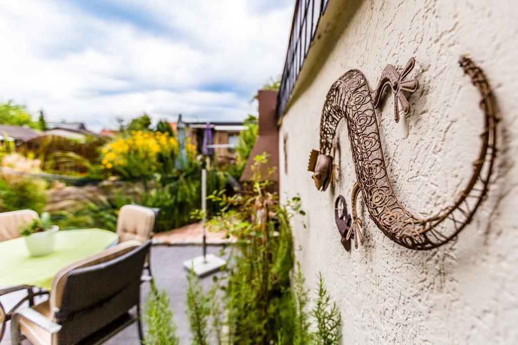 Design Apartment In Koeln Mit Terrasse Eksteriør bilde